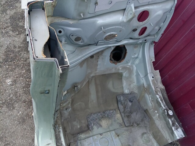 Лонжерон TOYOTA Avensis 