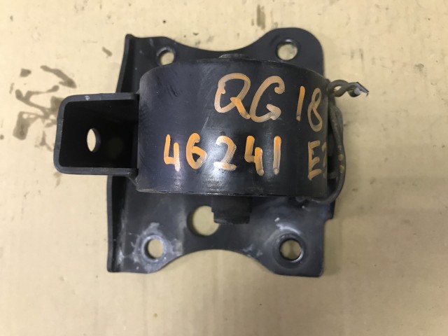 Подушка ДВС NISSAN Tino QG18-DE