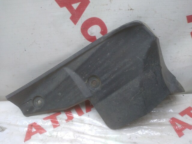 Подкрылок TOYOTA Vitz 
