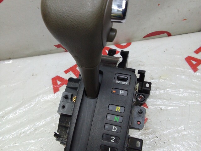 Рычаг КПП TOYOTA Corolla 