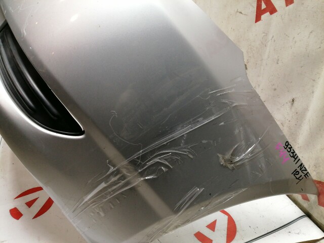 Бампер передний TOYOTA Corolla Fielder 