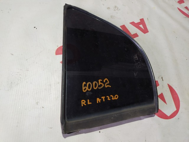 Треугольник (стекло) TOYOTA Avensis 