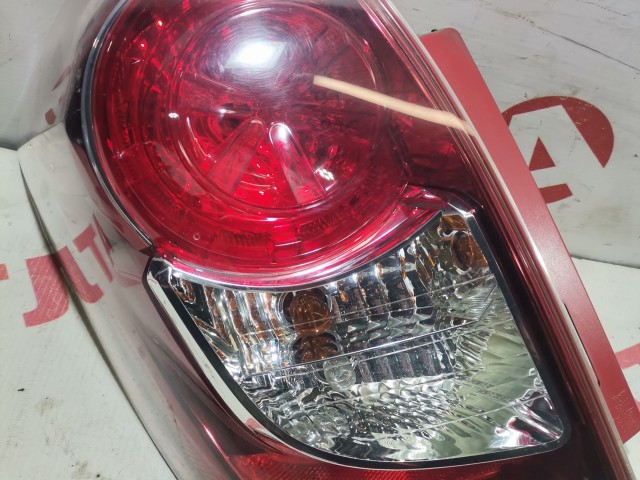 Стоп TOYOTA Ractis 