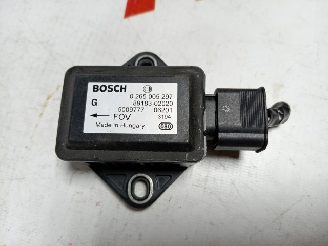 Датчик курсовой устойчивости TOYOTA Avensis 