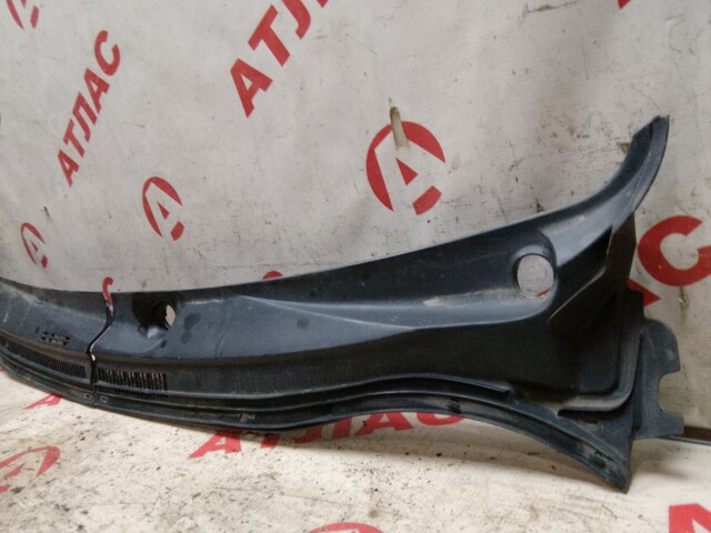 Жабо TOYOTA Avensis 