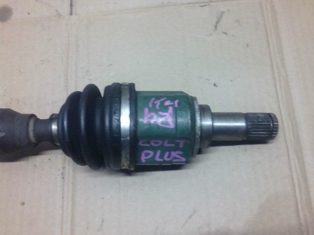 Привод короткий MITSUBISHI Colt 