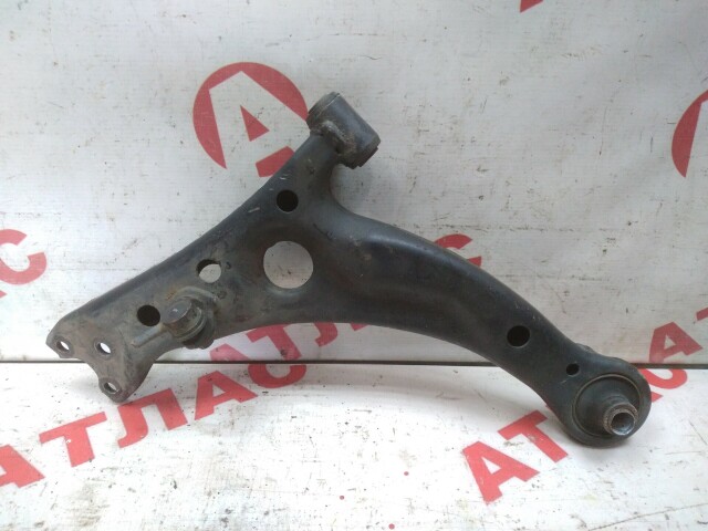 Рычаг TOYOTA Carina 