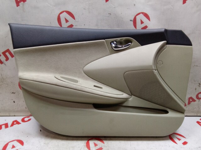 Обшивка двери NISSAN Primera 