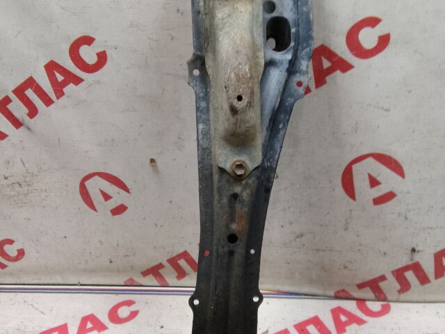 Балка продольная TOYOTA Avensis 