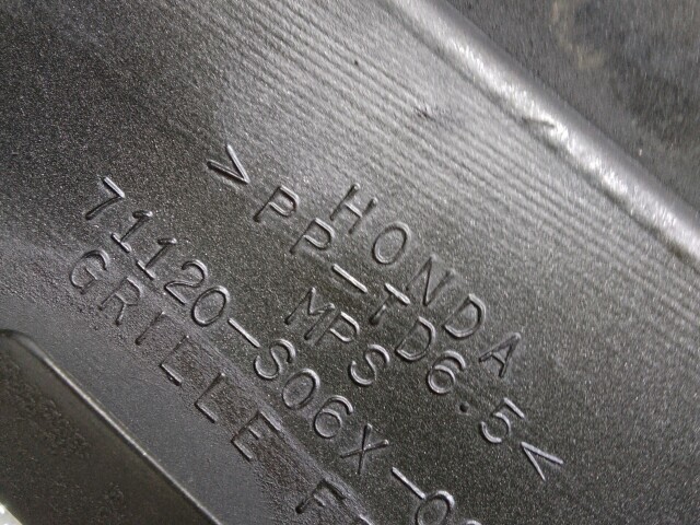 Решетка радиатора HONDA Orthia 