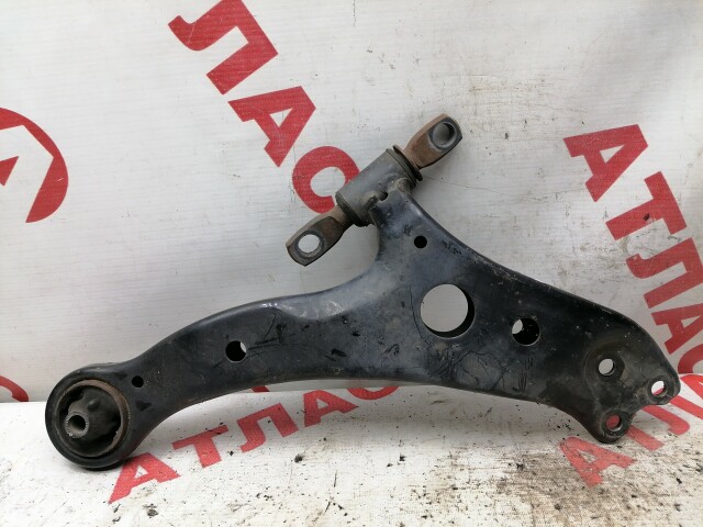 Рычаг TOYOTA Camry 