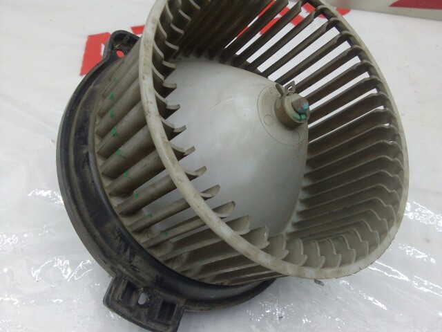 Моторчик печки TOYOTA Sprinter 