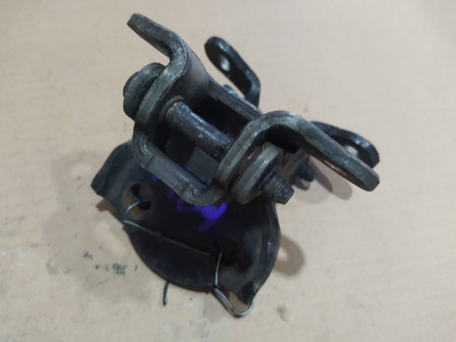 Кронштейны двери HONDA Domani 