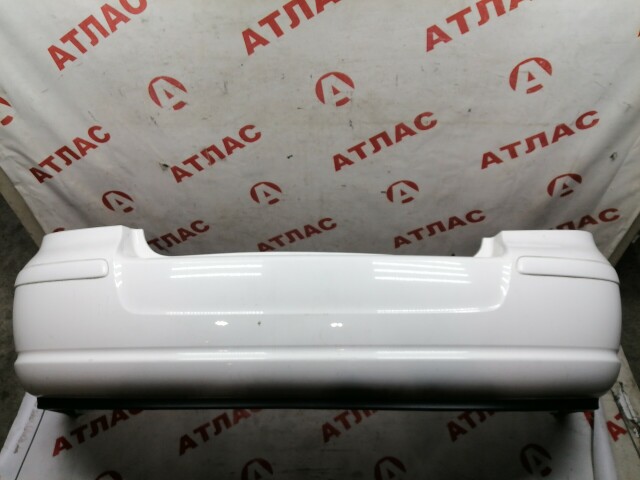 Бампер задний TOYOTA Avensis 