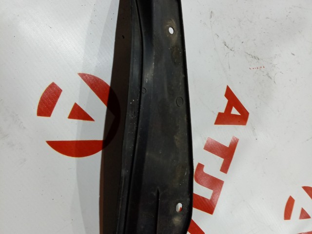 Подкрылок NISSAN Bluebird Sylphy 