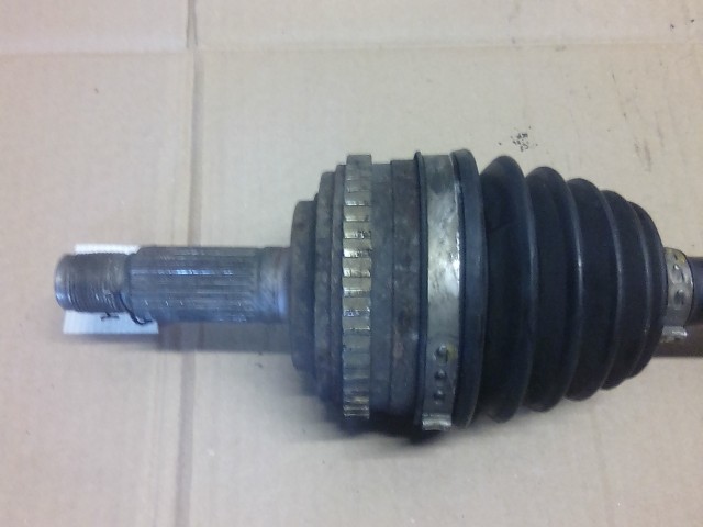 Привод короткий HONDA Accord 