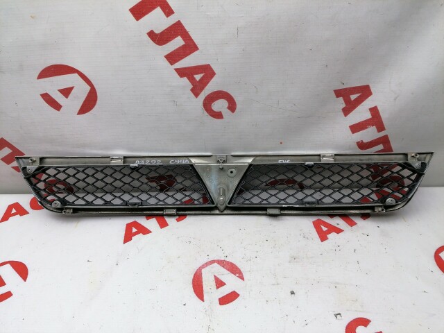 Решетка радиатора MITSUBISHI Galant Fortis 