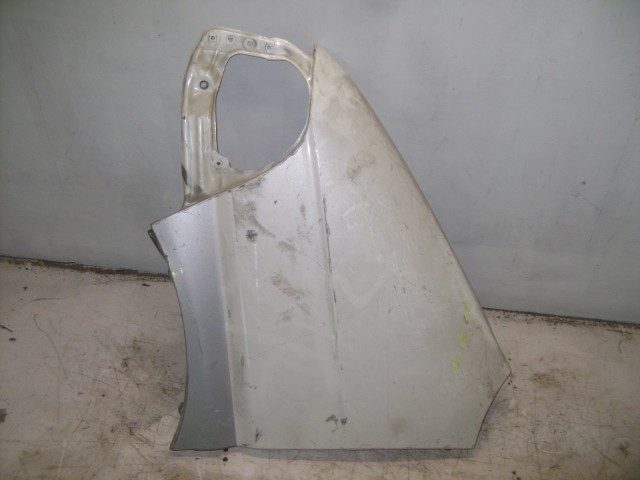 Крыло TOYOTA Regius 