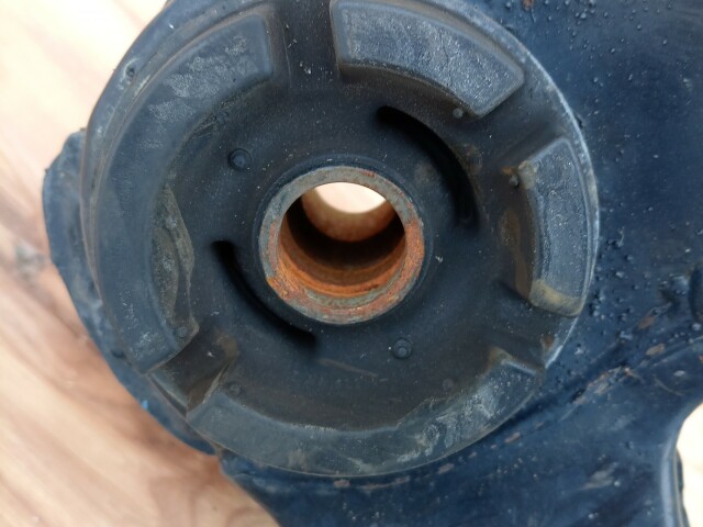 Подрамник TOYOTA Camry 