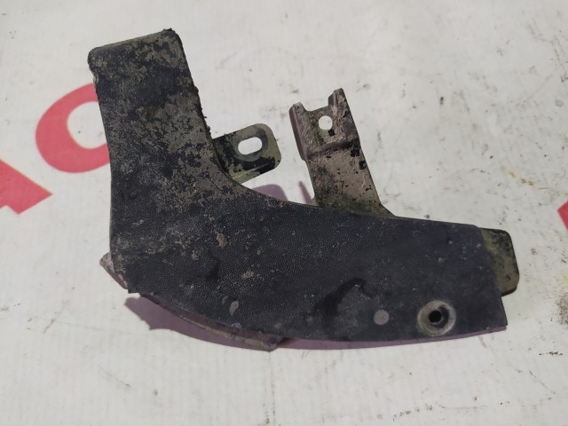 Брызговик VOLKSWAGEN Passat 