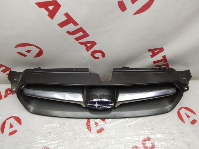 Решетка радиатора SUBARU Legacy 