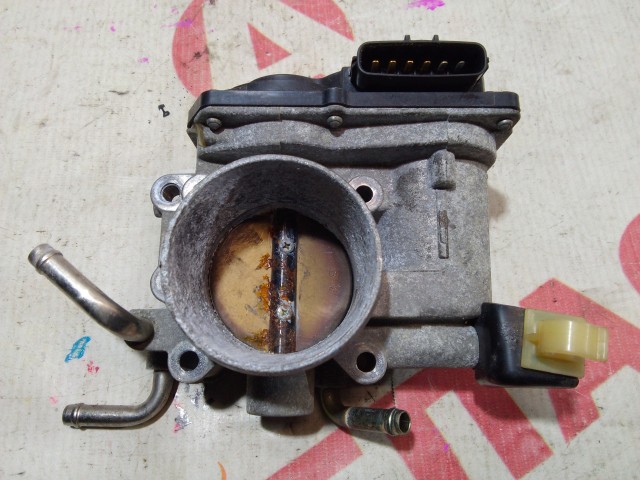 Дроссельная заслонка TOYOTA Avensis 1AZ-FSE