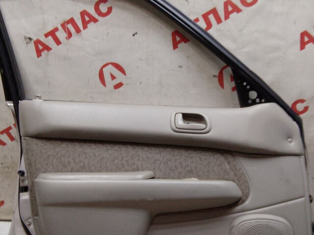 Дверь TOYOTA Corolla 