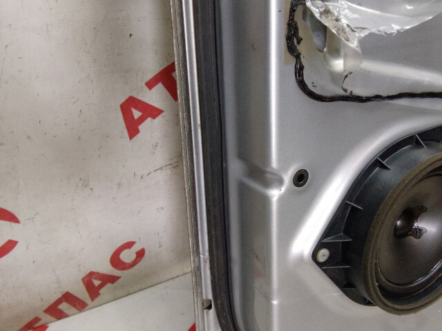 Дверь TOYOTA FunCargo 