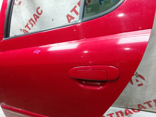 Дверь TOYOTA Vitz 