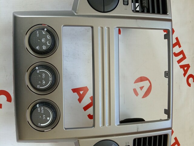 Блок управления печкой и кондиционером NISSAN X-Trail 