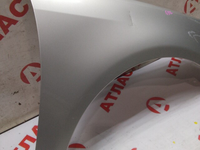 Крыло TOYOTA Avensis 