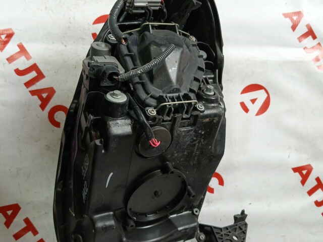 Фара NISSAN March 