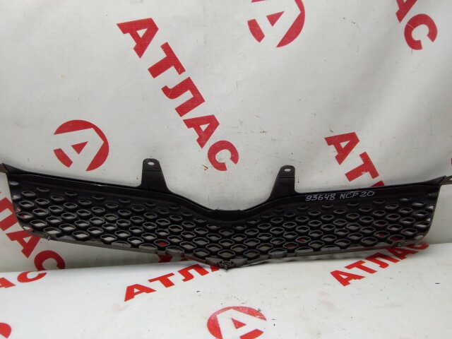 Решетка радиатора TOYOTA FunCargo 