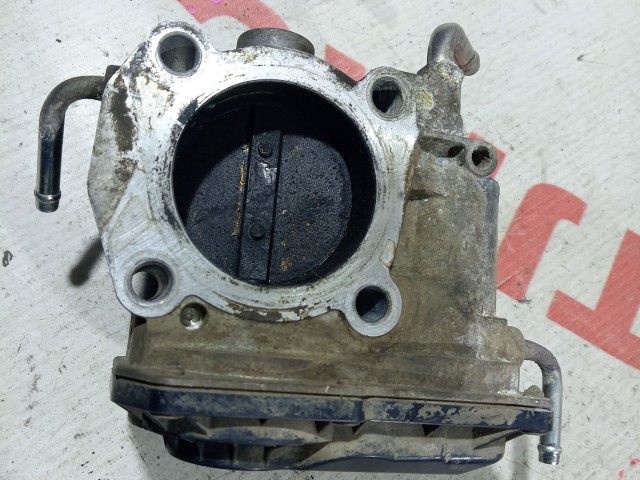 Дроссельная заслонка TOYOTA RAV4 