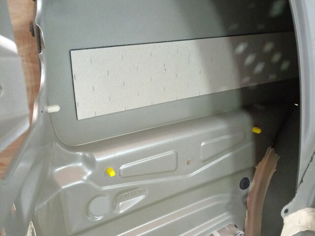 Крыло заднее TOYOTA Avensis 