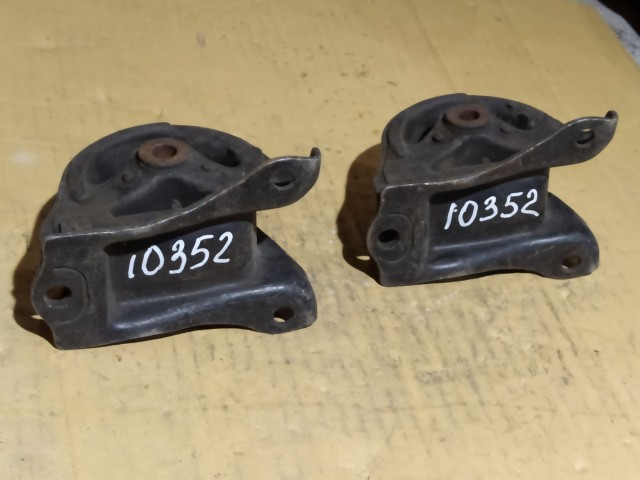 Подушка ДВС HONDA Civic 