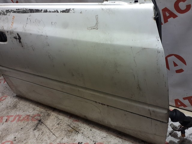 Дверь TOYOTA Carina 