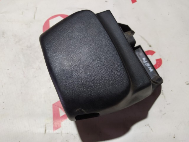 Кожух рулевой колонки NISSAN Primera 