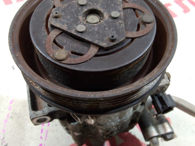 Компрессор кондиционера NISSAN Bluebird Sylphy QG18-DE