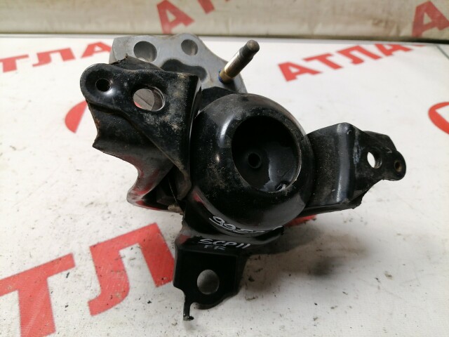 Подушка ДВС TOYOTA Platz 1SZ-FE