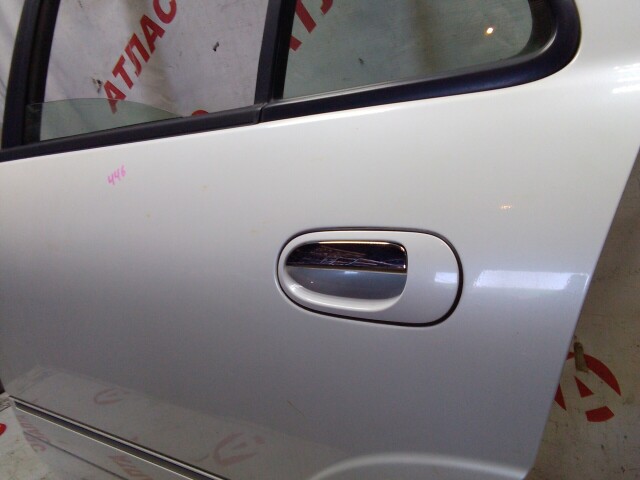 Дверь NISSAN Bluebird Sylphy 