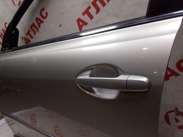 Дверь TOYOTA Avensis 