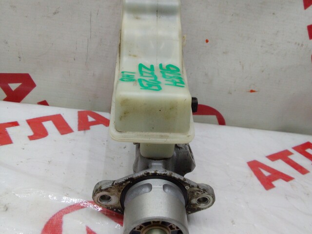 Главный тормозной цилиндр TOYOTA Avensis 1ZZ-FE