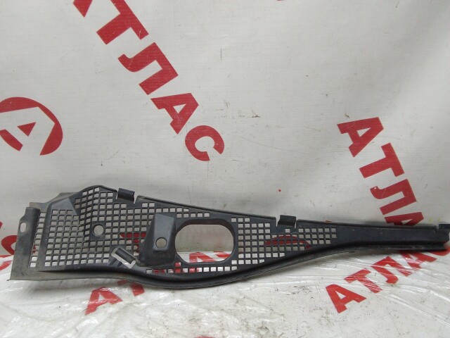 Жабо RENAULT Duster 