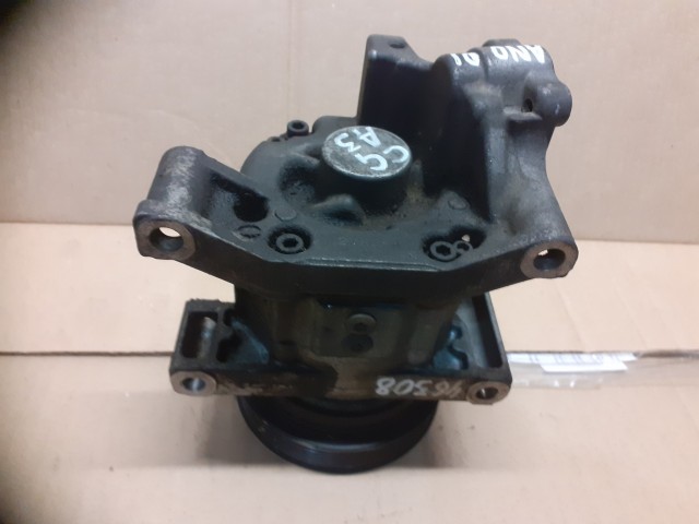 Компрессор кондиционера NISSAN Cube CGA3-DE