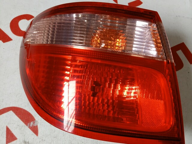 Стоп NISSAN Bluebird Sylphy 