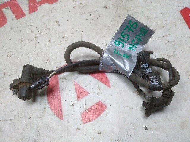 Датчик ABS TOYOTA Platz 
