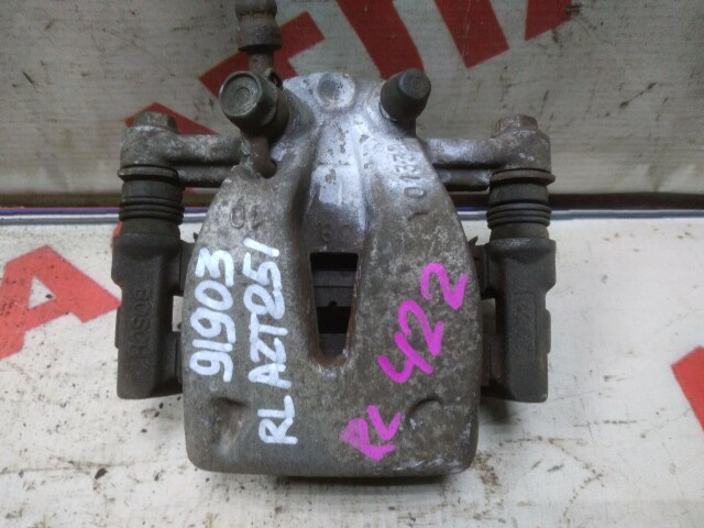 Суппорт TOYOTA Avensis 