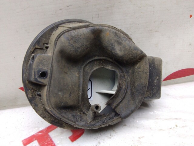 Лючок бензобака HONDA Fit 