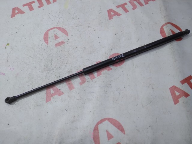 Амортизатор багажника TOYOTA Ractis 